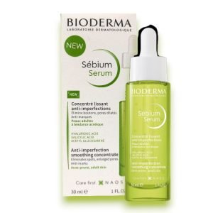 Bioderma Sébium Serum 30ml – Green and white pipette bottle with anti-imperfection and anti-ageing claims on front packaging.
