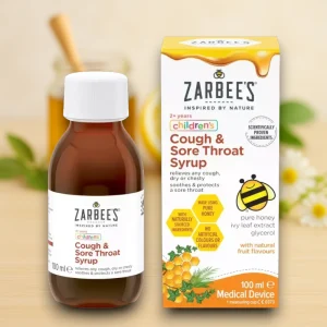 Zarbee’s® Children’s Cough & Sore Throat Syrup 100ml bottle with outer carton. Green and white packaging with bee illustration and product name “Children’s Cough & Sore Throat Syrup”. Designed for children aged 2+ years, containing honey, glycerol, and ivy leaf extract.